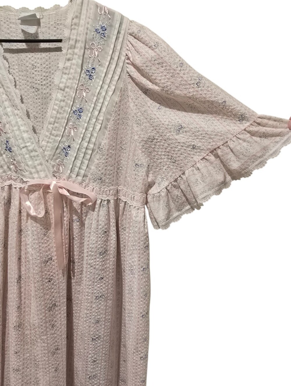 Vintage Gilligan & O'Malley Light Pink Embroidered Nightgown With Lace Accents